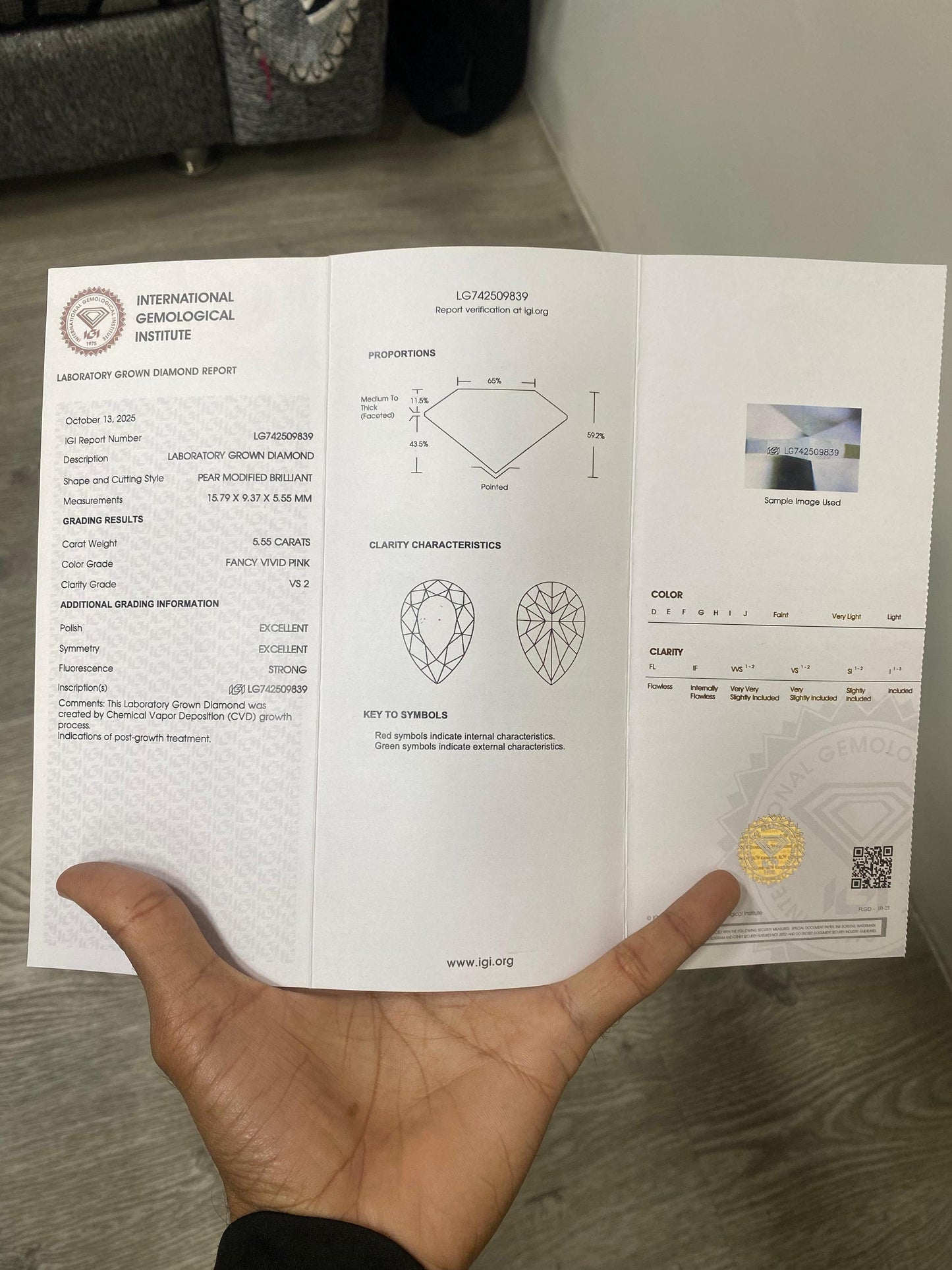 5.55 CT Vivid Pink Pear Lab Grown Diamond For Engagement Ring