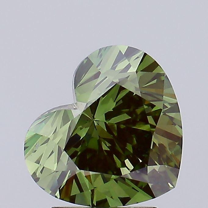 2 CT Heart Shape Vivid Green Lab Grown Diamond For Engagement Ring