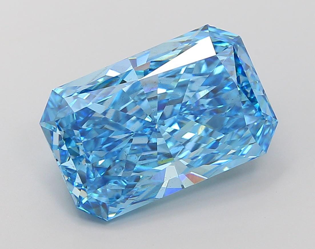 7 CT Radiant Cut Vivid Blue Lab Grown Diamond For Engagement Ring