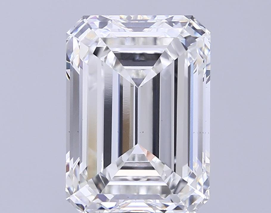 6 CT-VS1 Clarity F Color Emerald Cut Lab Grown Diamond For Engagement Ring